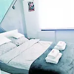 Dream Lux * كراكوفيا